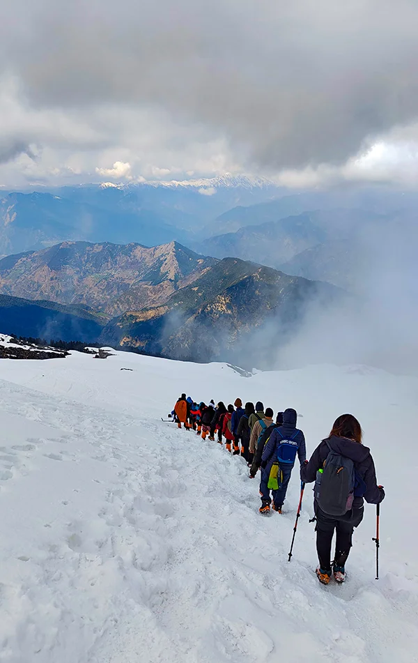 chopta tungnath trek himalayan expeditions 3